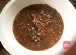 Illustration of how to make minced pork noodles 14