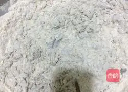 Sea cucumber and corn buns with mushrooms Illustration of how to do it 1