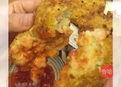 Illustration of how to make fried potato pancakes 8