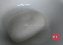 Illustration of how to make leek and egg dumplings 1