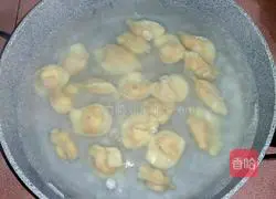 Illustration of how to make corn dumplings 15