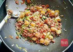 Illustration of how to make egg buns, steamed buns and fried rice 9