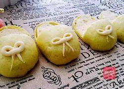 Illustration of how to make slipper steamed buns 10