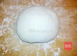 Illustration of how to make bread with bread machine and dough 5