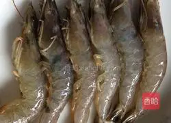 Illustration of how to make seafood pancake 1