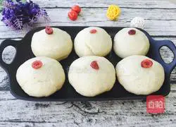 Illustration of how to make steamed buns 12