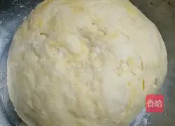 How to make honey and milk fragrant steamed buns 1