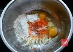 Potato Egg Pancake Recipe Illustration 4