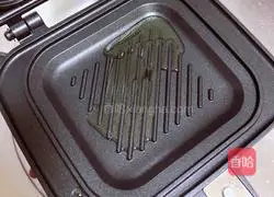 Illustration of how to make fried cheese crab sandwich (5-minute quick meal) 2