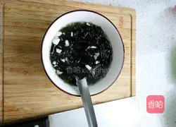 Illustrated recipe for egg pancake 10