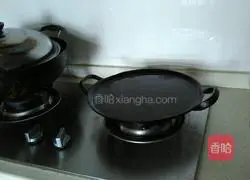 Illustration of how to make egg pancakes 4