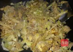  Illustration of Lao Gan Ma's fried rice recipe 6