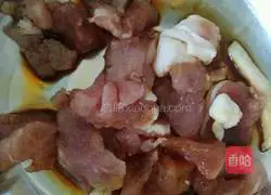 Illustration of how to make fried noodles with lentils and shrimps 3