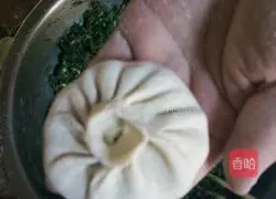 Illustration of how to make fennel meat buns 18