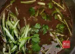 Illustration of how to make Northeastern cold gluten noodles (some are called beef tendon noodles) 3