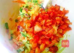 Illustration of how to make chicken and vegetable egg pancakes 5