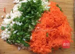 Illustration of how to make Xiao Long Bao 2