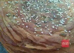 Illustration of how to make scallion pancake 5