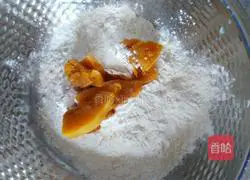 Illustration of how to make small animal steamed buns 2