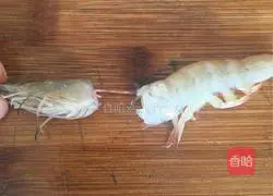 Illustration of how to make shrimp and pork dumplings 2