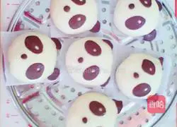 Illustration of how to make panda steamed buns 8