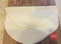 Illustration of how to make green onion cake 5