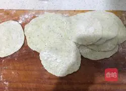 Illustration of how to make linseed oil flower rolls 4