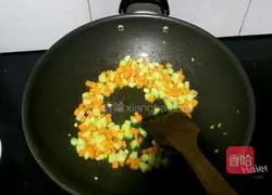 Carrot, Cucumber and Egg Fried Rice Recipe Illustration 7