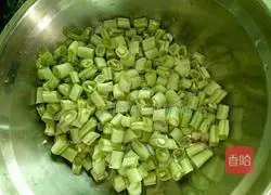 Illustration of how to make sausage meatball rice 2