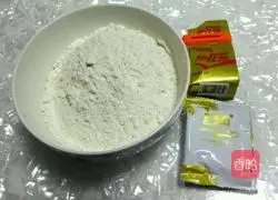 Illustration of how to make coconut steamed buns 1