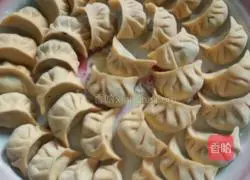 Illustration of how to make alfalfa dumplings 5