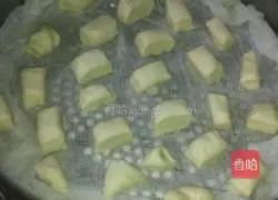 Illustration of how to make steamed buns 6