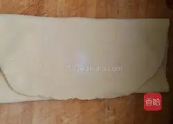Illustration of how to make cornmeal steamed cakes 9