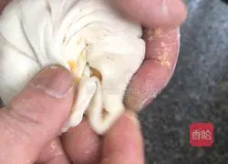 Illustration of how to make flowering steamed buns 7