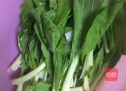 Illustration of making shredded pork noodles 3