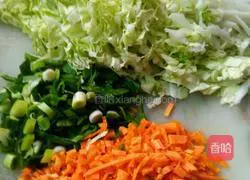 for The queen makes a dish: Illustration of how to make fried rice 1