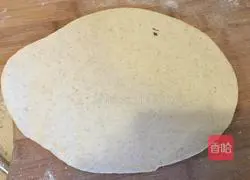 Illustration of how to make golden dough pancakes 4