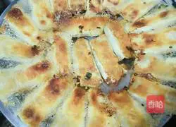 Illustration of how to make electric pancake pot stickers 15