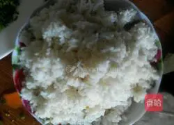 Illustration of how to make egg fried rice 7