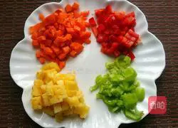 Illustration of how to make Tianyuan Pineapple Fried Rice 2