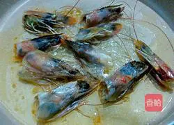 Illustration of how to make slap fried rice 7