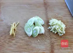 Illustration of how to make braised pork ribs with rice 5