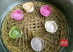 Illustration of how to make Yuanbao dumplings 18