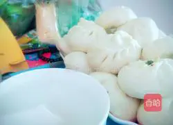 Illustration of how to make meat buns 11