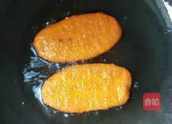 Illustration of how to make fried rice with eggs and chicken chop 4