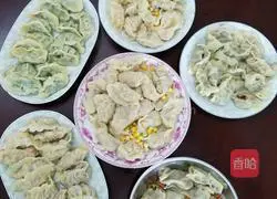 Illustration of how to make four-flavor dumplings (corn, squid, mussels and celery) 7