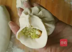 Illustration of how to make cabbage and shrimp cake 13