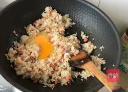 Illustration of Spicy Cabbage Fried Rice 4