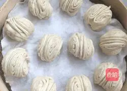 Illustration of how to make spiced flower rolls 11