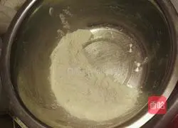Illustration of how to make bean paste cakes 1